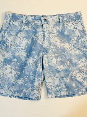 Columbia Size 32 Flat Front Casual Shorts - Blue/Coral Tropical Design